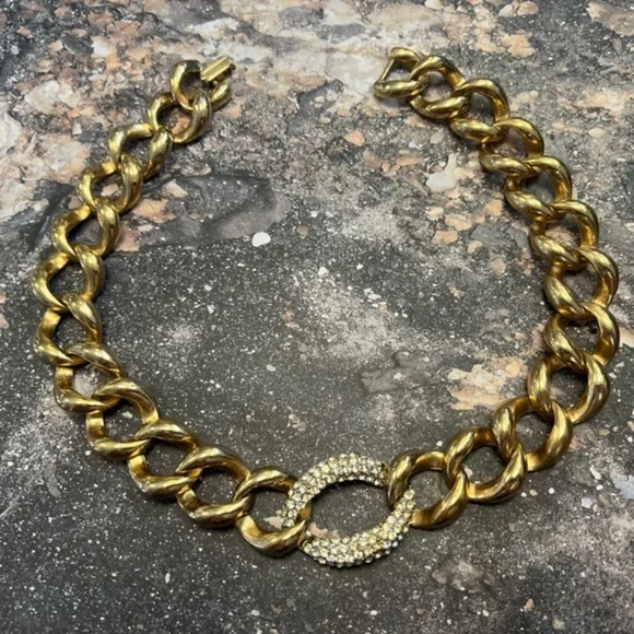 Vintage Chunky Gold Tone Designer Lookalike Necklace - Picture 3 of 11